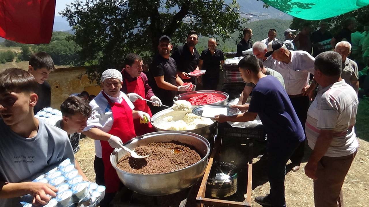 Bolu’da Asırlık Bayram Coşkuyla Kutlandı