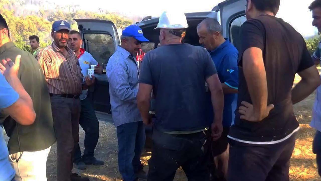Bolu'da Yangınla Mücadele Ekiplerine Anlamlı Destek