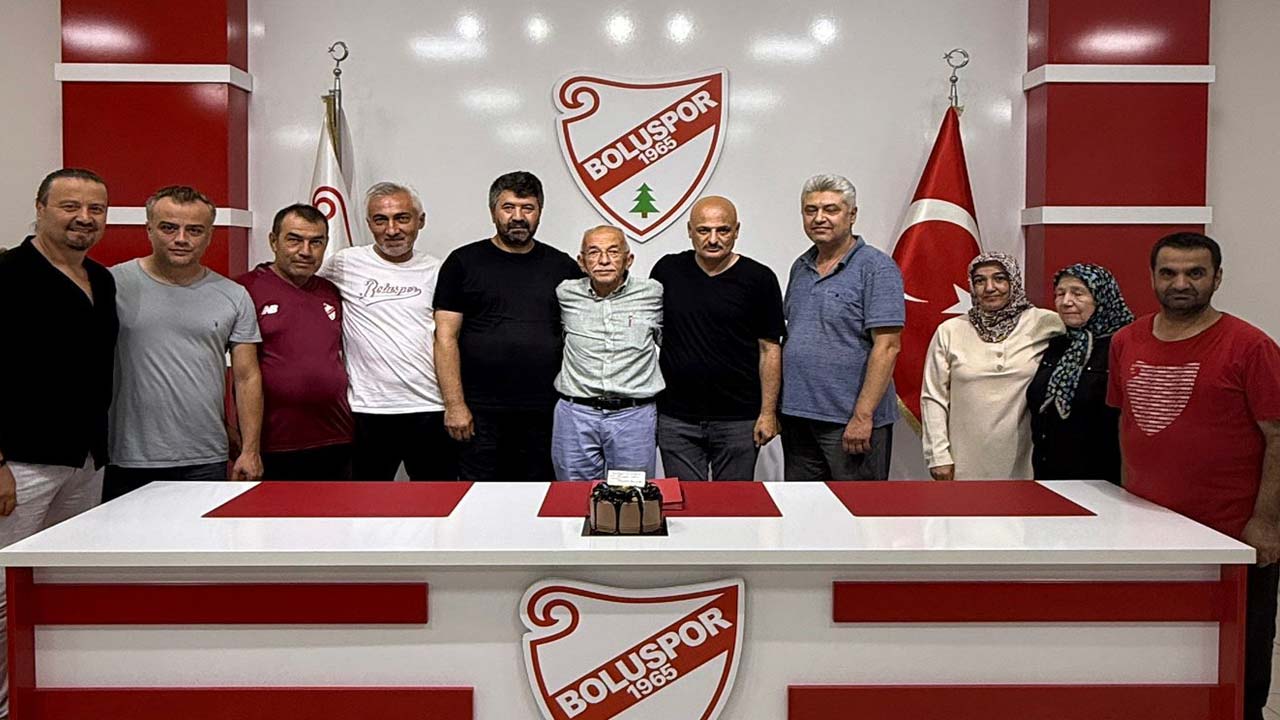Boluspor’da Duygulandıran Ayrılık 20 Senedir Görevdeydi2