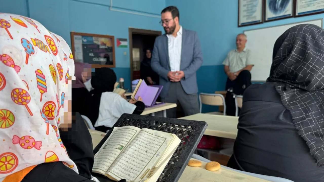 Gerede İlçe Müftüsü Yaz Kur’an Kurslarını Ziyaret Etti