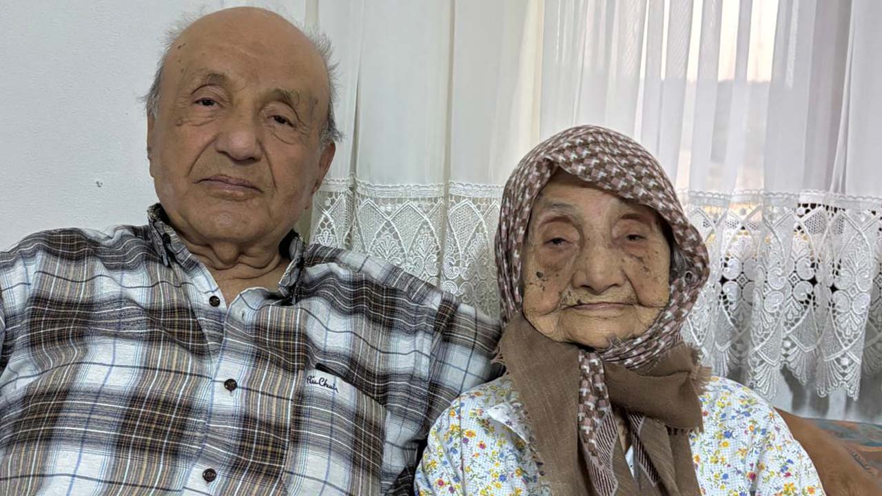 Gerede’nin Asırlık Çınarı 107 Yaşındaki 2Emine Kaya