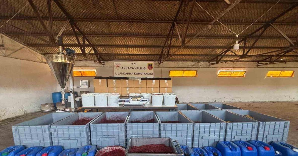 ankara etimesgutta kacak nargile tutunu operasyonu uWa985H4.jpg