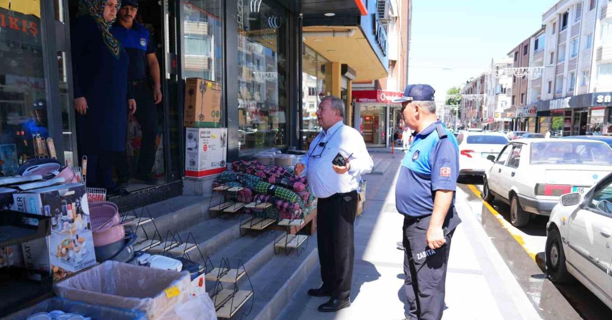 ankara golbasinda kaldirim isgallerine denetim MTydCjXB.jpg