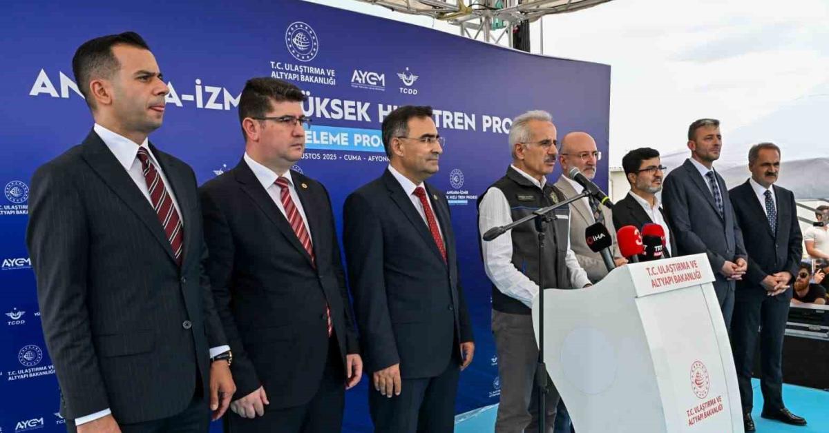 ankara izmir aarasi 3 bucuk saate dusecek Z6yG6GMG.jpg