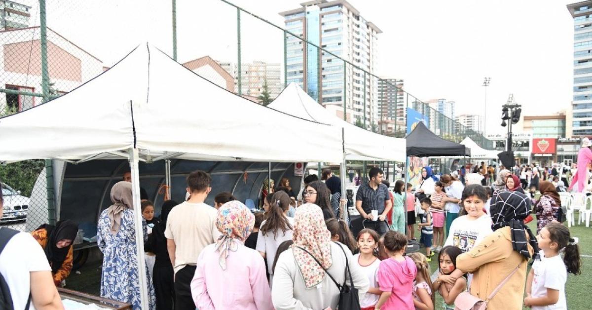 ankara pursaklarda cocuk senlikleri coskusu v3pI1Fuj.jpg