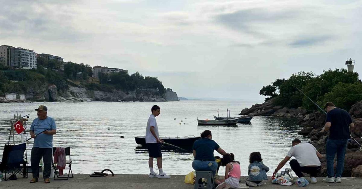 duzce akcakocada olta balikciligina yogun ilgi xuGEKmaD.jpg