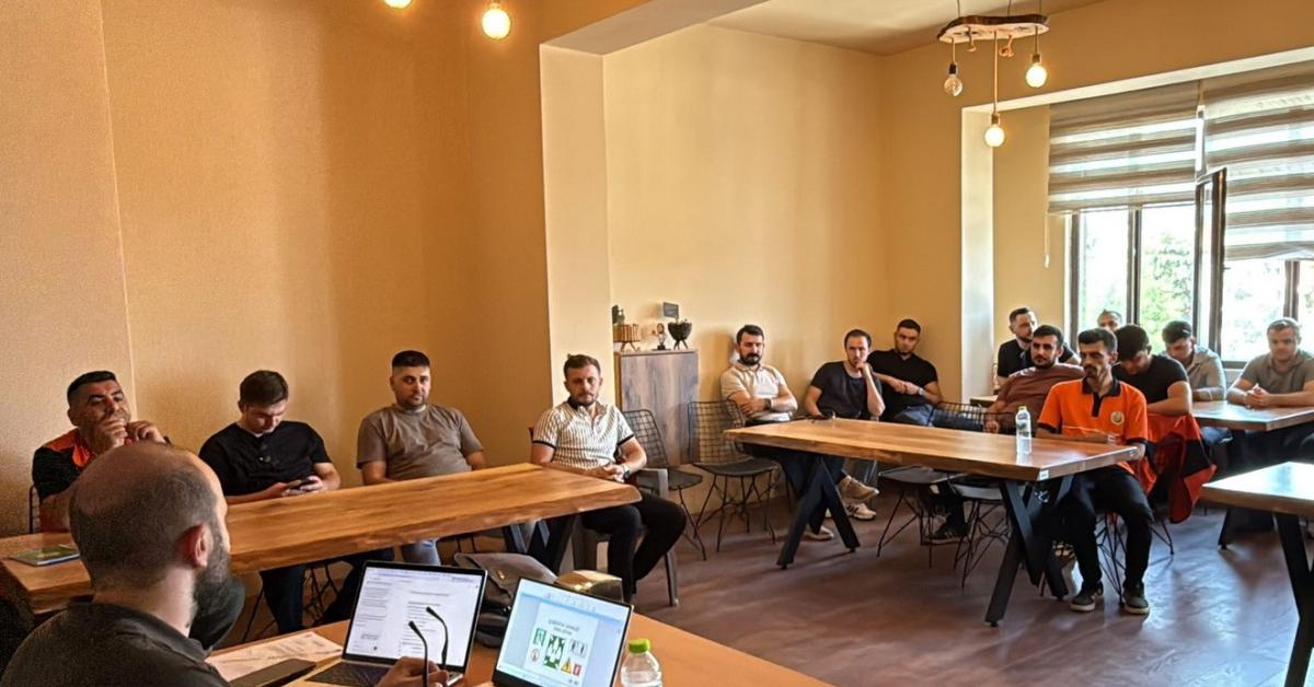 duzce golyakada ormancilara is sagligi ve guvenligi egitimi R7wBFr8y.jpg