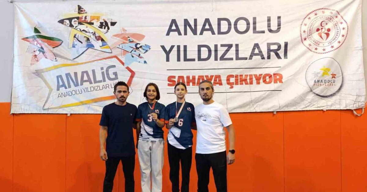 duzceli karatecilerin anadolu yildizlar liginde buyuk basari zJ5kFQjz.jpg