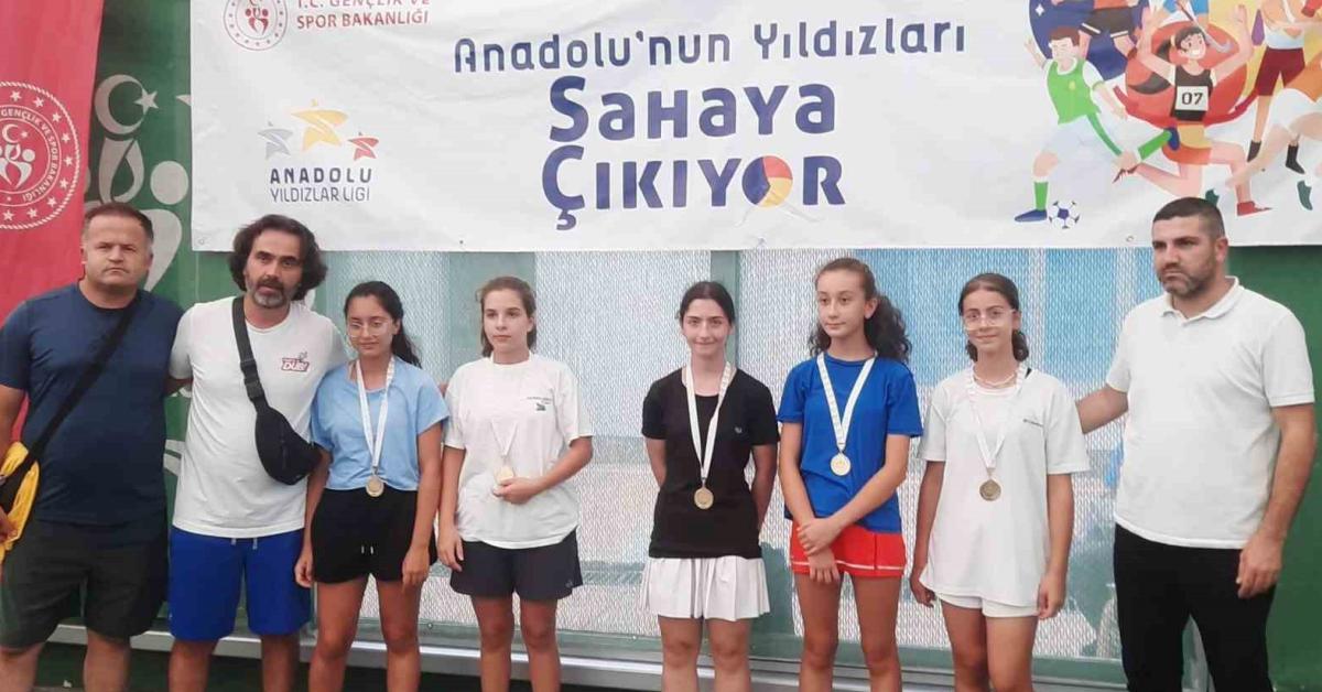 duzceli sporcular 10 altin madalya ile dondu hefZSBpg.jpg
