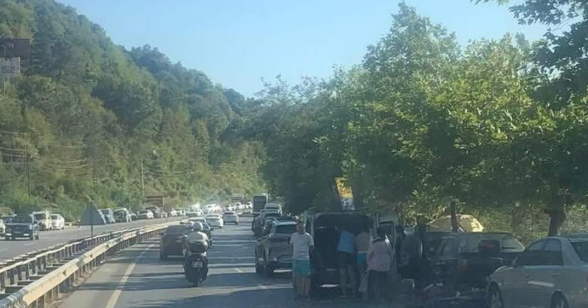 ereglideki plajlar mevkiinde tehlikeli park sorunu TLXxJEft.jpg