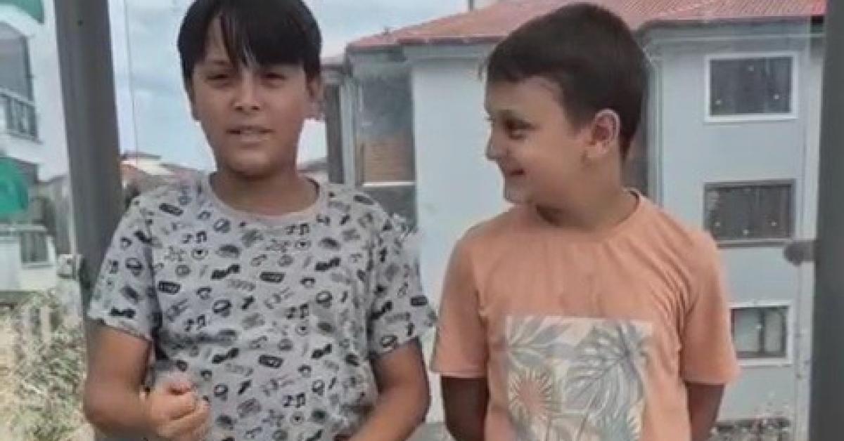 karabuklu cocuklardan ornek hareket hZLNZ9FD.jpg