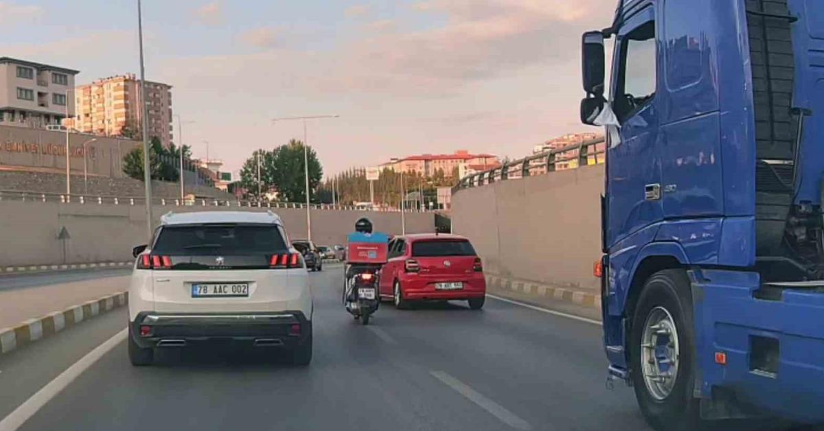 karabukte dugun konvoyunda tehlike sactialr gVMx4yq9.jpg