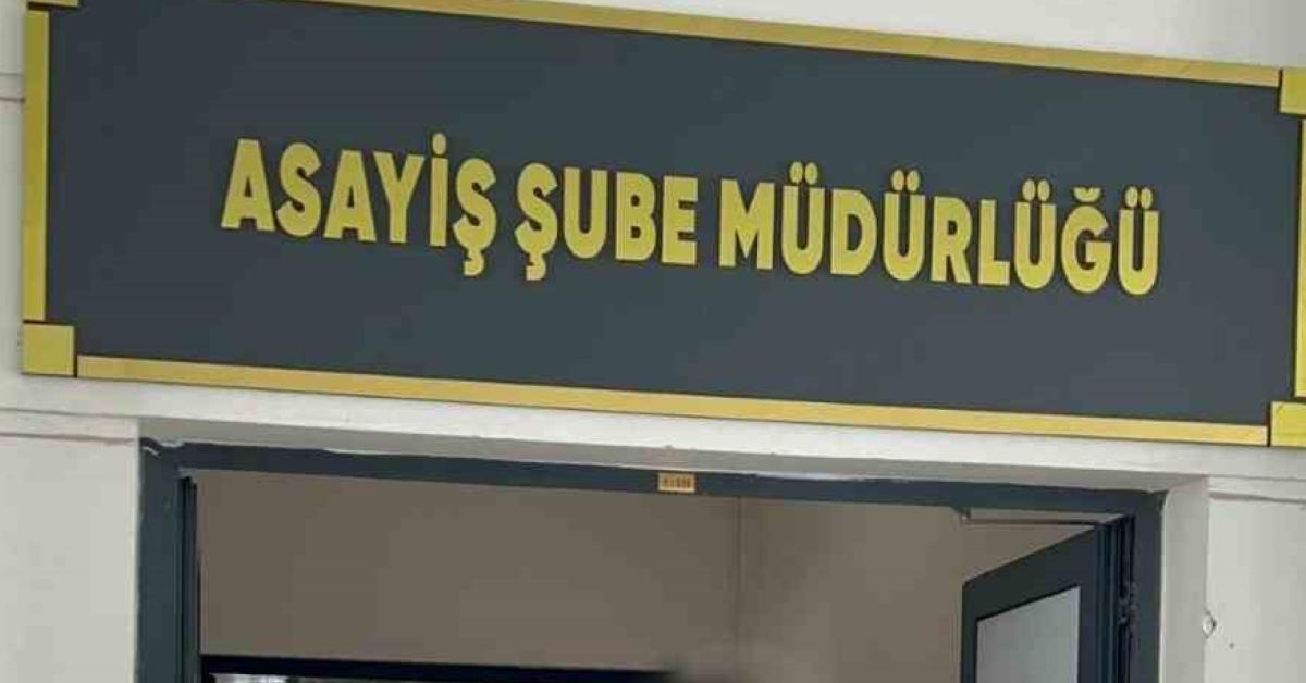 kocaelide kamu gorevlisi kiliginda dolandiricilik E1lNsEOW.jpg