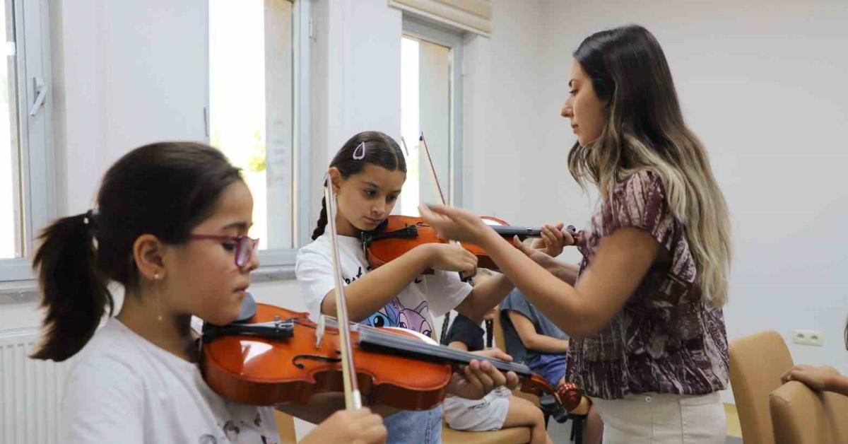 safranboluda gsb genclik yaz kulubu programi devam ediyor DSa5C3xL.jpg