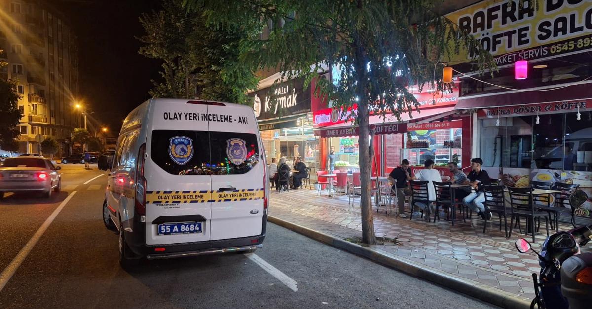samsun bafrada bicakli kavga iki yarali xh8aqWBB.jpg