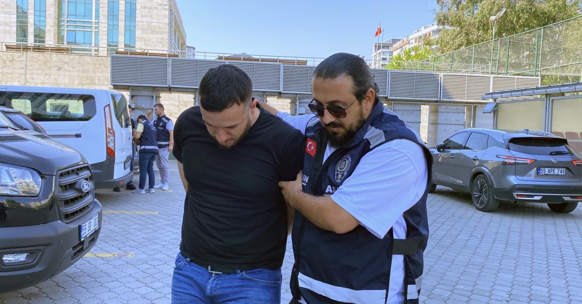 samsunda chp delege seciminde ortalik karisti sWvyn1p7.jpg