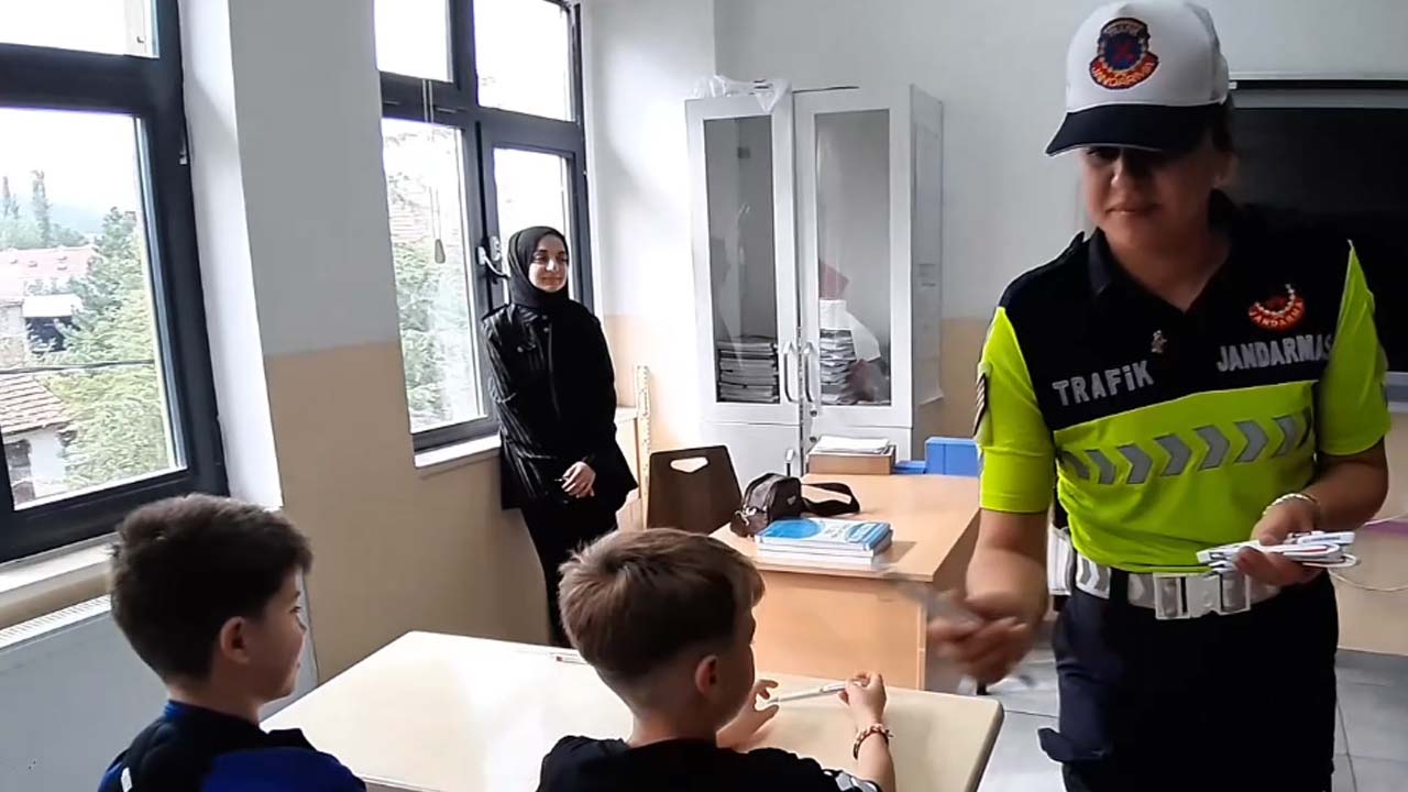 Bolu’da Jandarma Okulda!