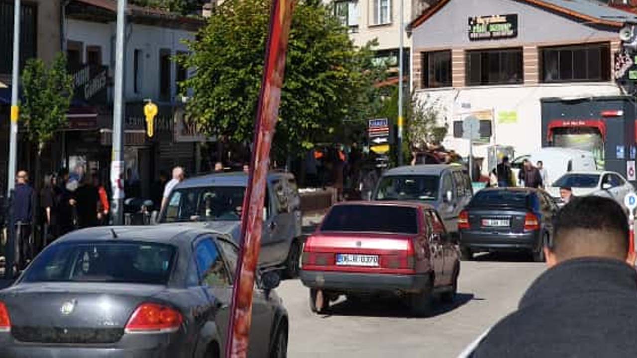 Gerede’de Panayır Trafiği Her Yer Kilitlendi!8