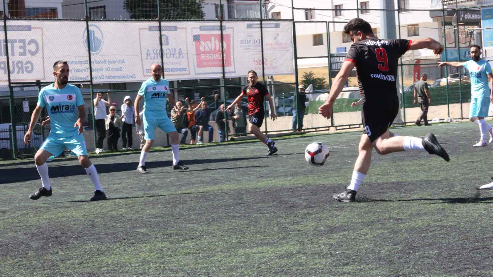 Geredeliler Sahaya İndi4