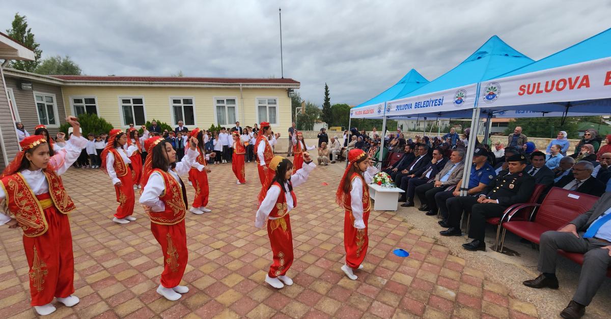 amasya suluovada ilkogretim haftasi kutlandi VcMy6v8f.jpg