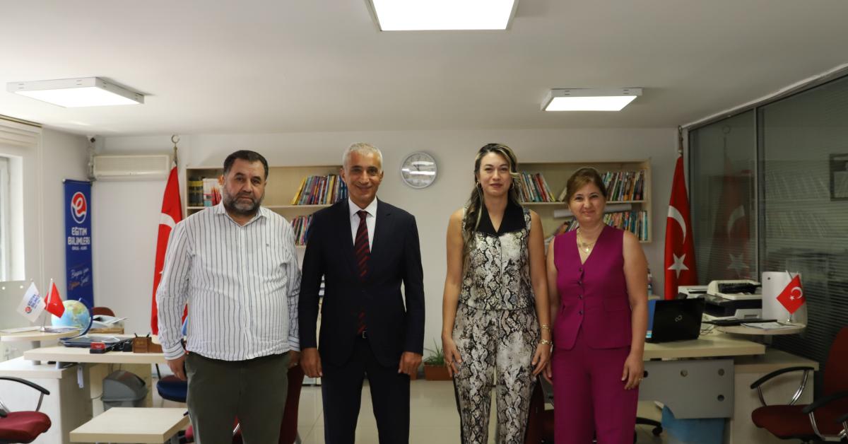 ankara golbasi kaymakami rustemoglundan depremzedeye ziyaret sump9pbQ.jpg