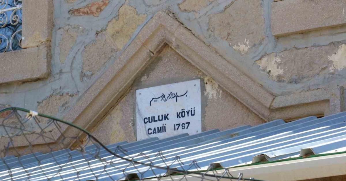ankara haymanadaki tarihi camii kurtulus savasinin izleriyle dolu ZQLfMWDe.jpg