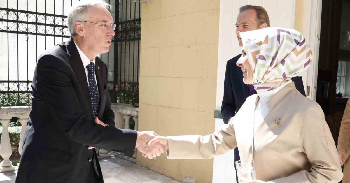 ankarada frankofon buyukelcilerle aile diplomasisi toplantisi UMhJfmCw.jpg