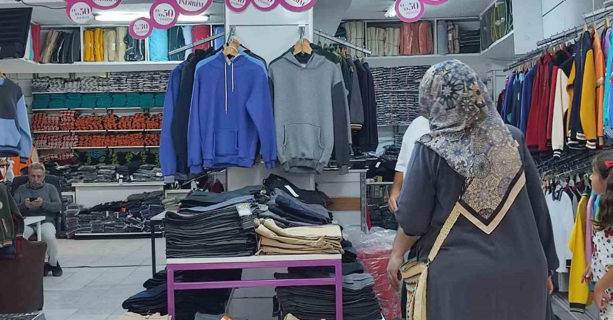 ankarada okul alisverisi hareketliligi basladi aGsXHvJj.jpg