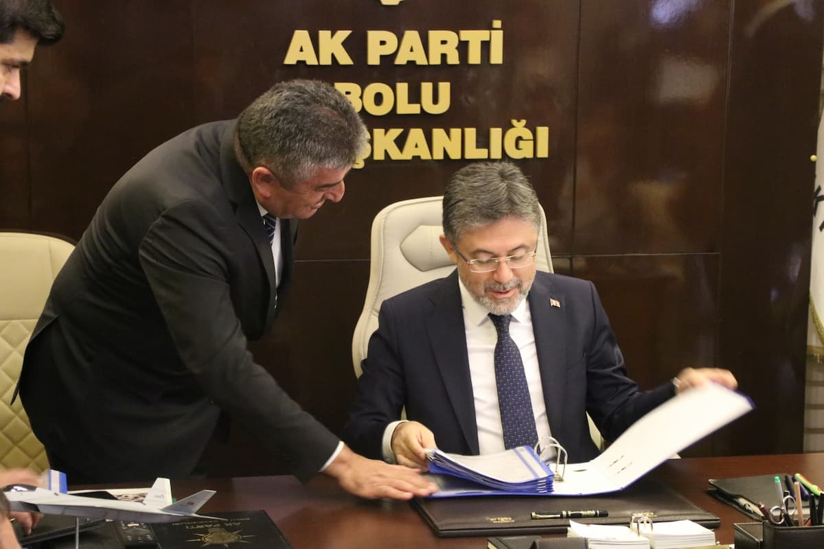 bakan1