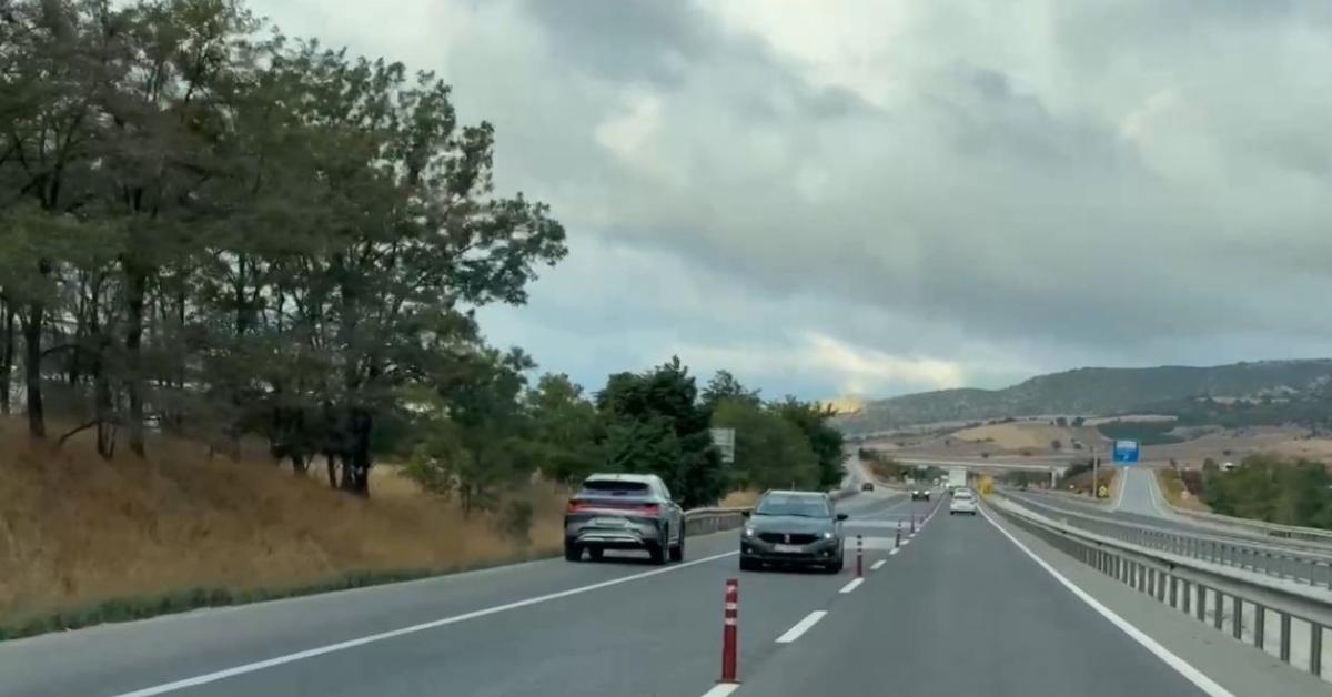 bilecik bozuyukte ters seride giren surucu panik yaratti xBUT5wJM.jpg