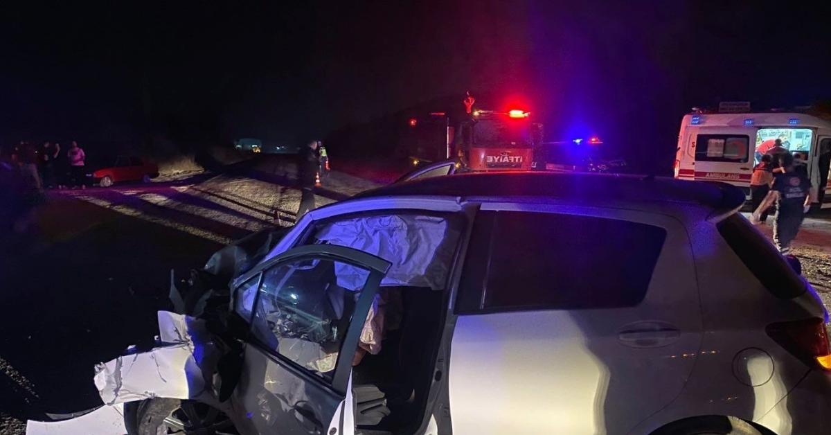 bilecikte korkunc trafik kazasi 9 yarali var cDAeWnZU.jpg