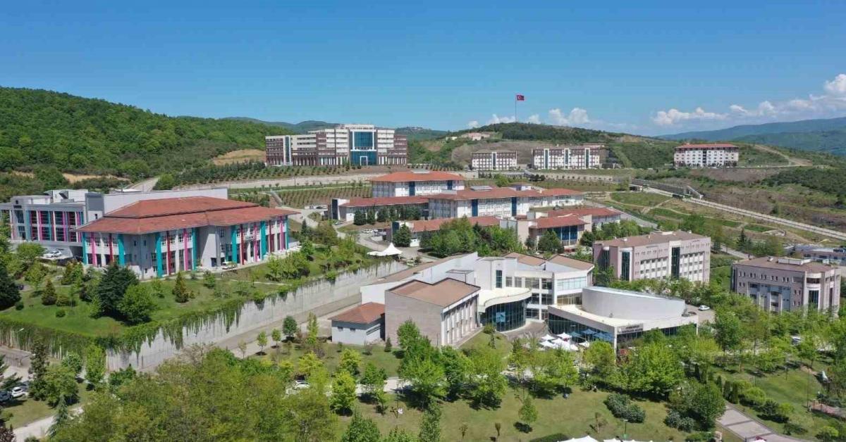 duzce universitesinden sosyal transkript donemi YYyZNPZK.jpg