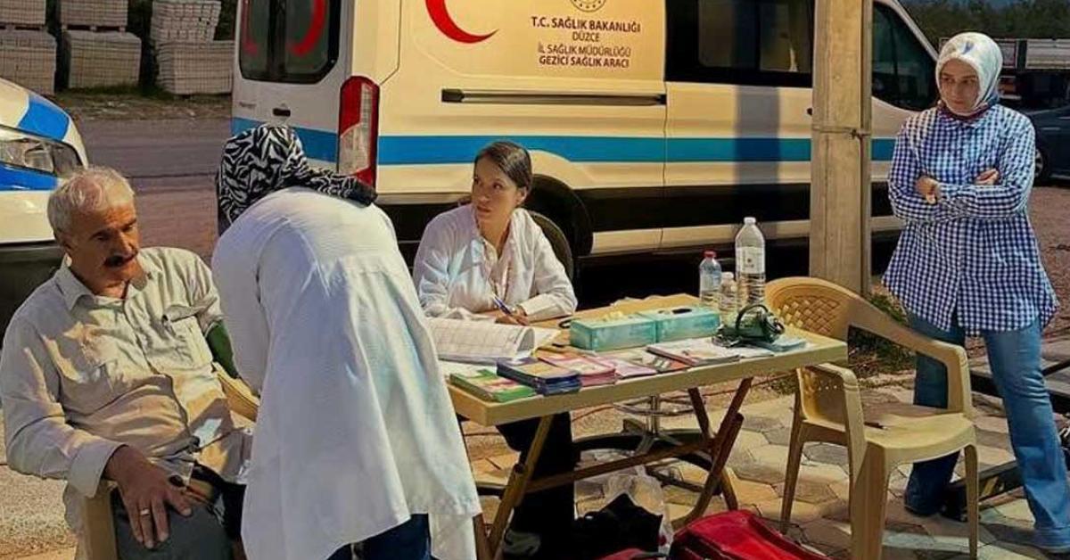 duzcede mevsimlik tarim iscilerine saglik taramasi yapildi ZFzQEGRX.jpg