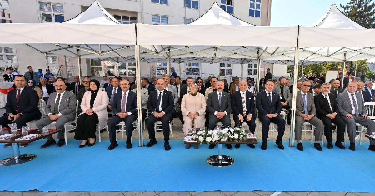 eskisehirde yeni turizm okulu acildi gencler gelecege hazirlaniyor Gp3hxh9w.jpg