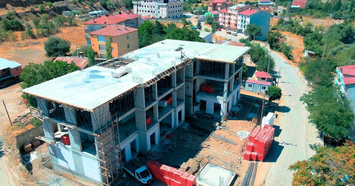 giresun camolukta yeni hukumet konagi insaati yukseliyor RbrU5rhz.jpg