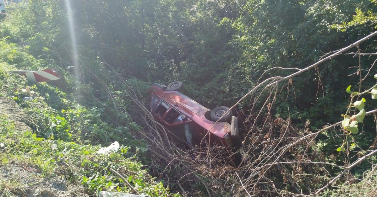 sakarya sapancada feci kaza otomobil sarampole devrildi NhjiscMO.jpg