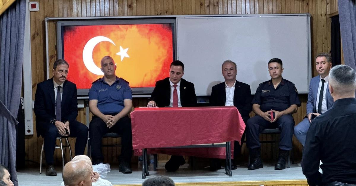 samsun salipazarinda yeni egitim ogretim yili toplantisi JSmFbY9I.jpg