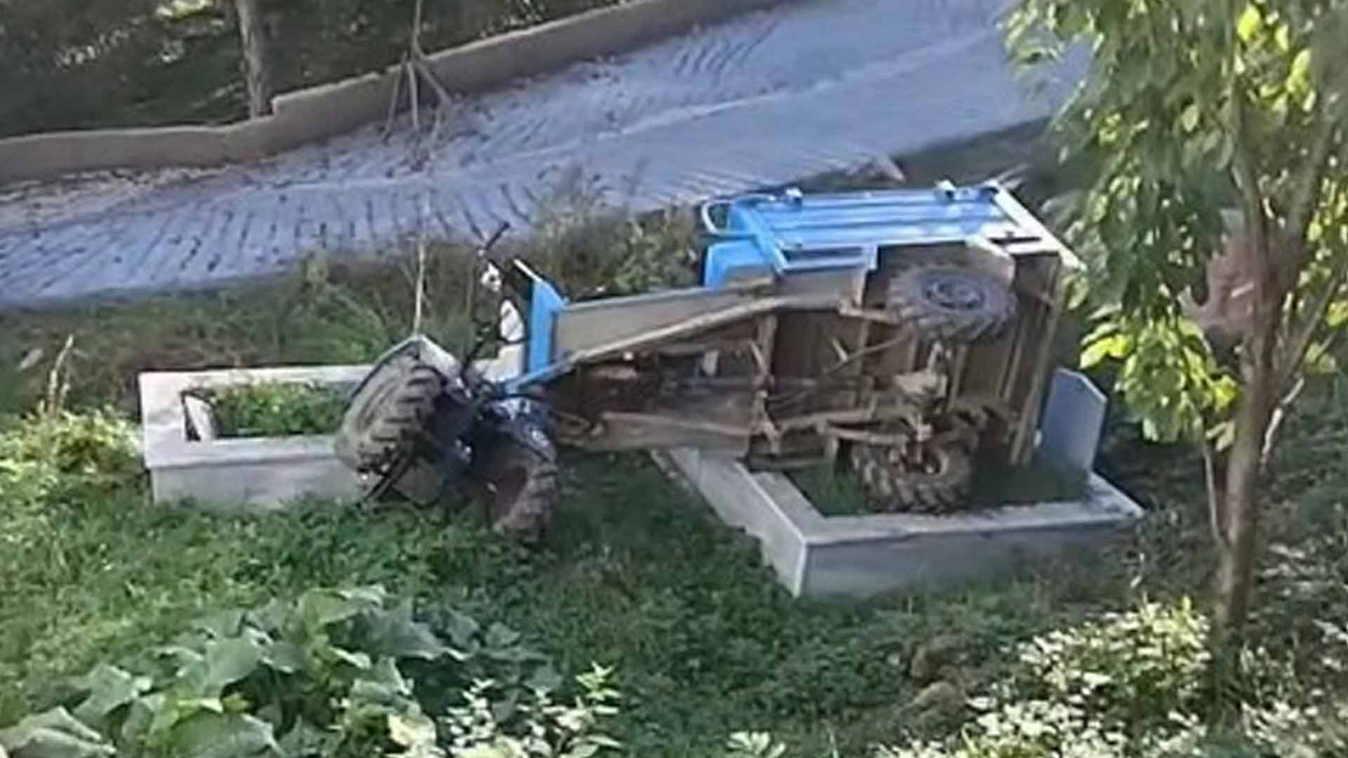 Patpat Mezarlığa Uçtu Sürücü Hastaneye Kaldırıldı