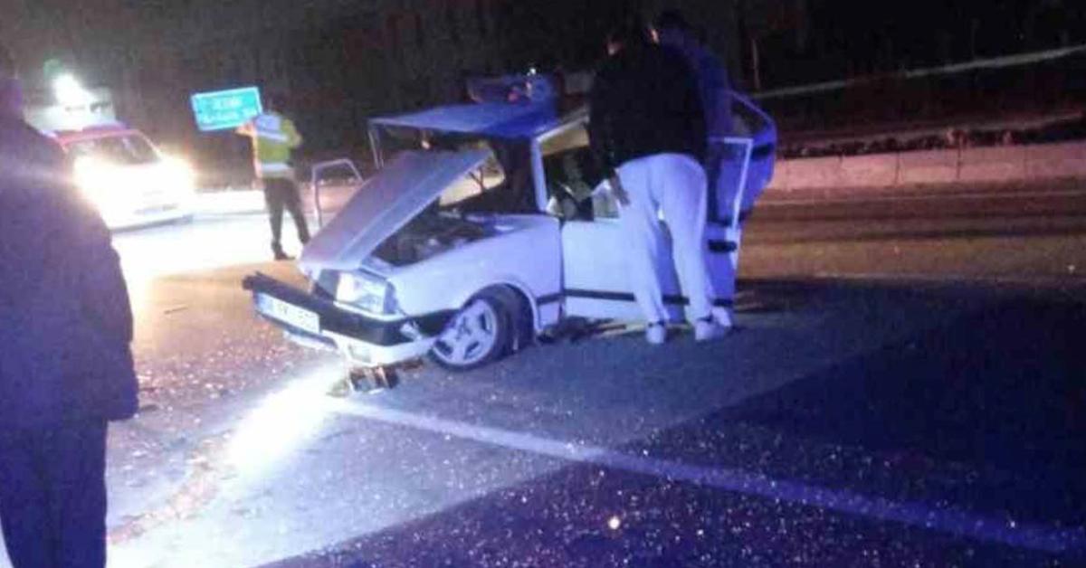 ankara cankiri bulvarinda trafik kazasi 2 kisi yaralandi 8TmDdgzQ.jpg