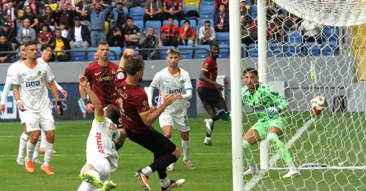 ankarada cok heyecanli mac genclerbirligi alanyaspor macinda gol yagmuru x35tdusf.jpg