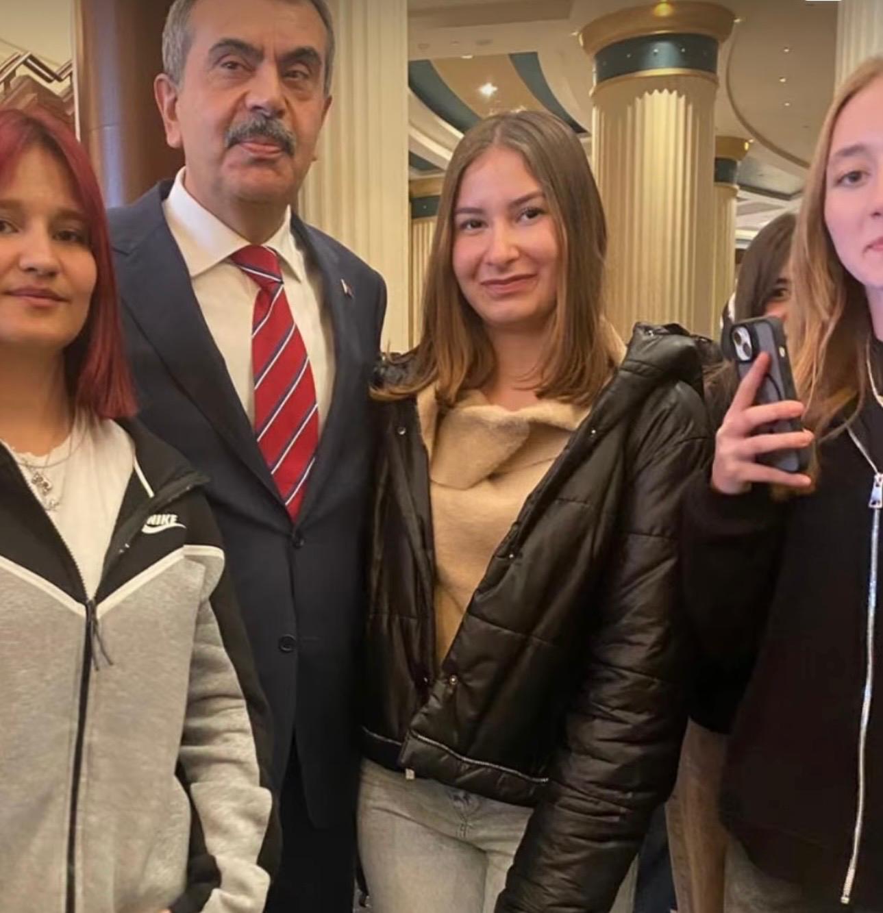 bakan2