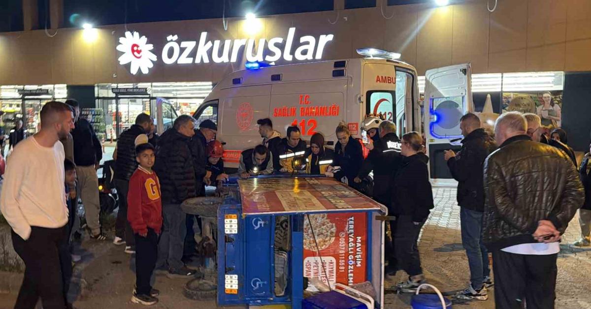 duzcede elektrikli arac devrildi yTX57E8l.jpg
