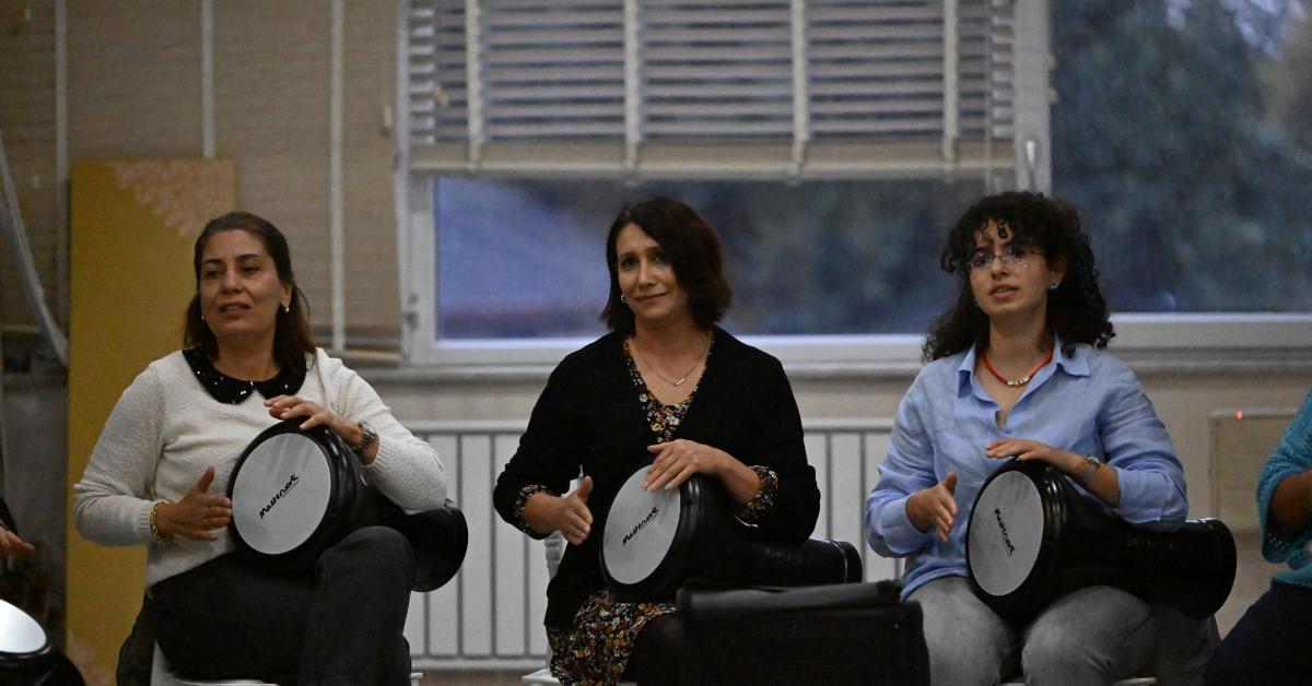 duzcede kadinlarin ritmi muzikle hayat buluyorlar aePZJK9B.jpg