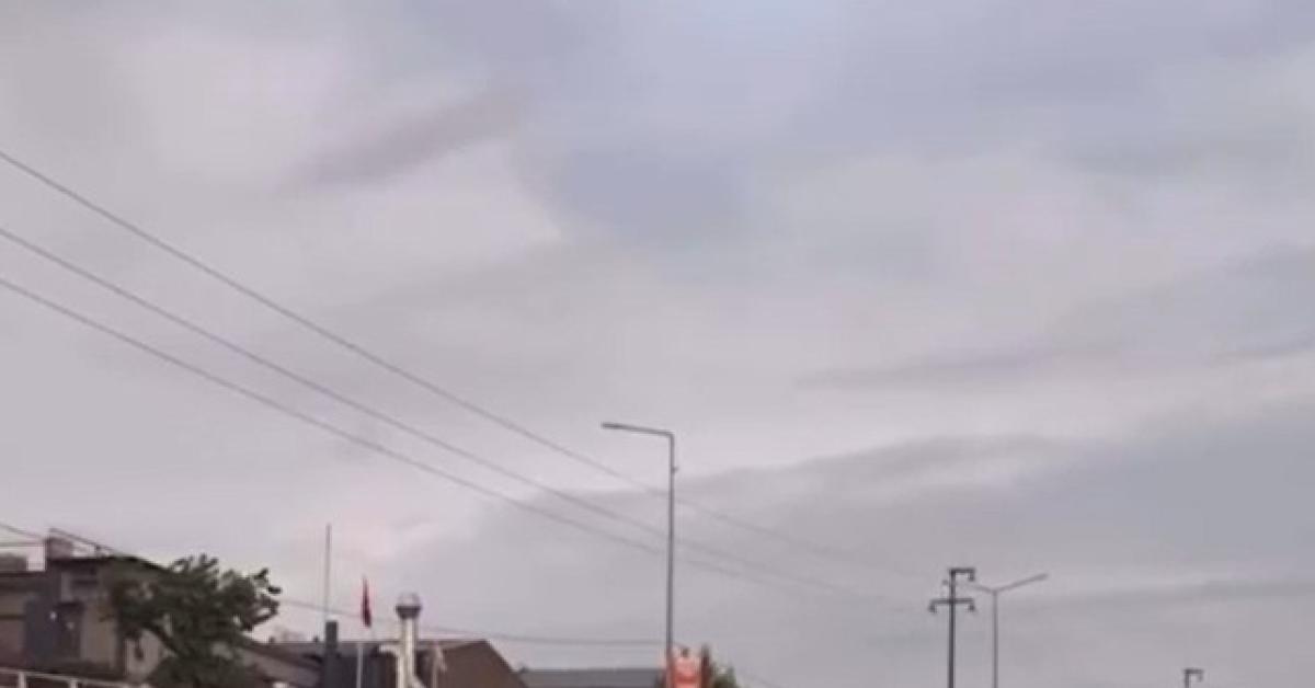 kocaeli gebzede dugun konvoyunda drift yapan surucuye 52 bin tl ceza ZLijeXZ2.jpg