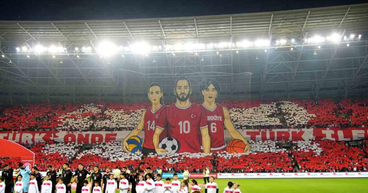 kocaeli stadyumunda muhtesem koreografi XkZBXR3z.jpg