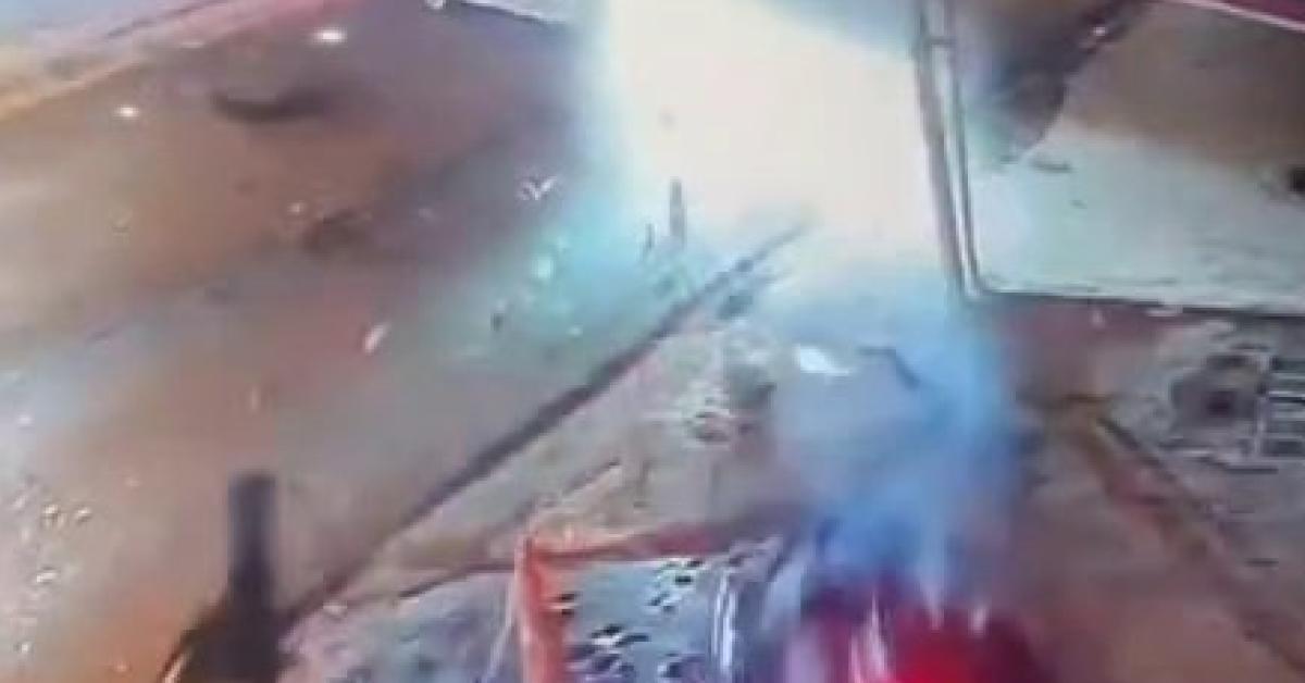 sakarya sapancada motosikletle hafif ticari arac carpisti jIG5cPbX.jpg