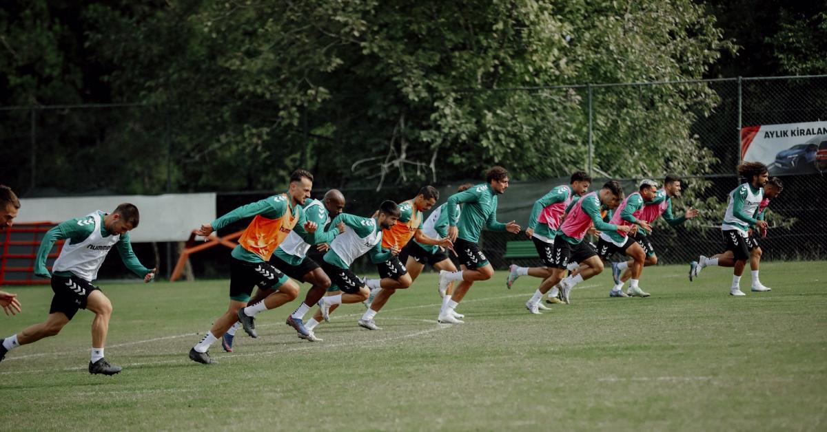 sakaryaspor keciorengucu macina hazirlaniyor ypvJbbW3.jpg