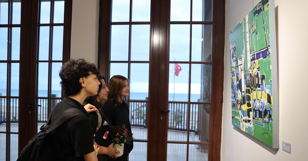 samsunda sanat dolu bir sergi acildi TIV674eh.jpg
