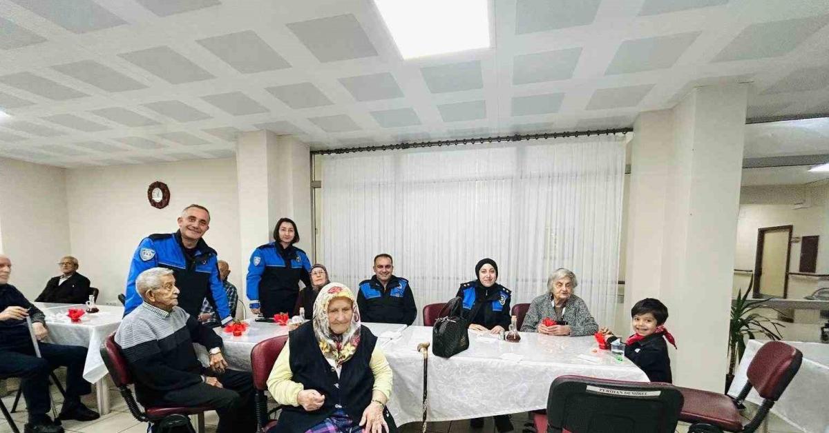 zonguldakta huzurevi sakinlerine dolandiricilik uyarisi yapildi nAiL5BIF.jpg