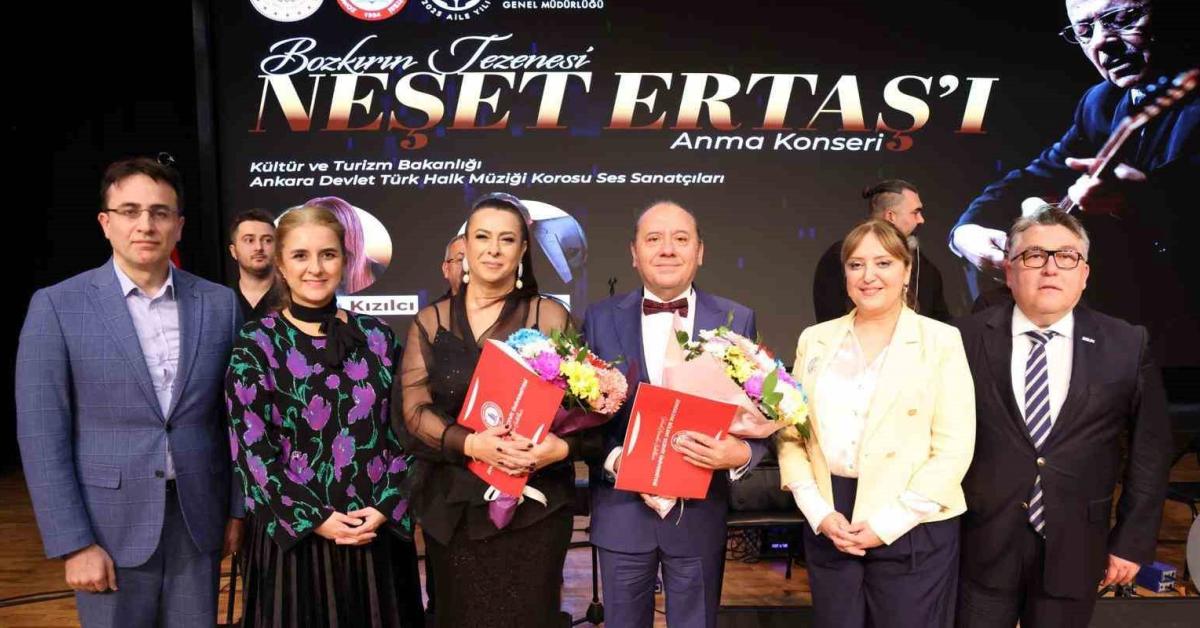 zonguldakta neset ertas anildi nAtZWY3K.jpg